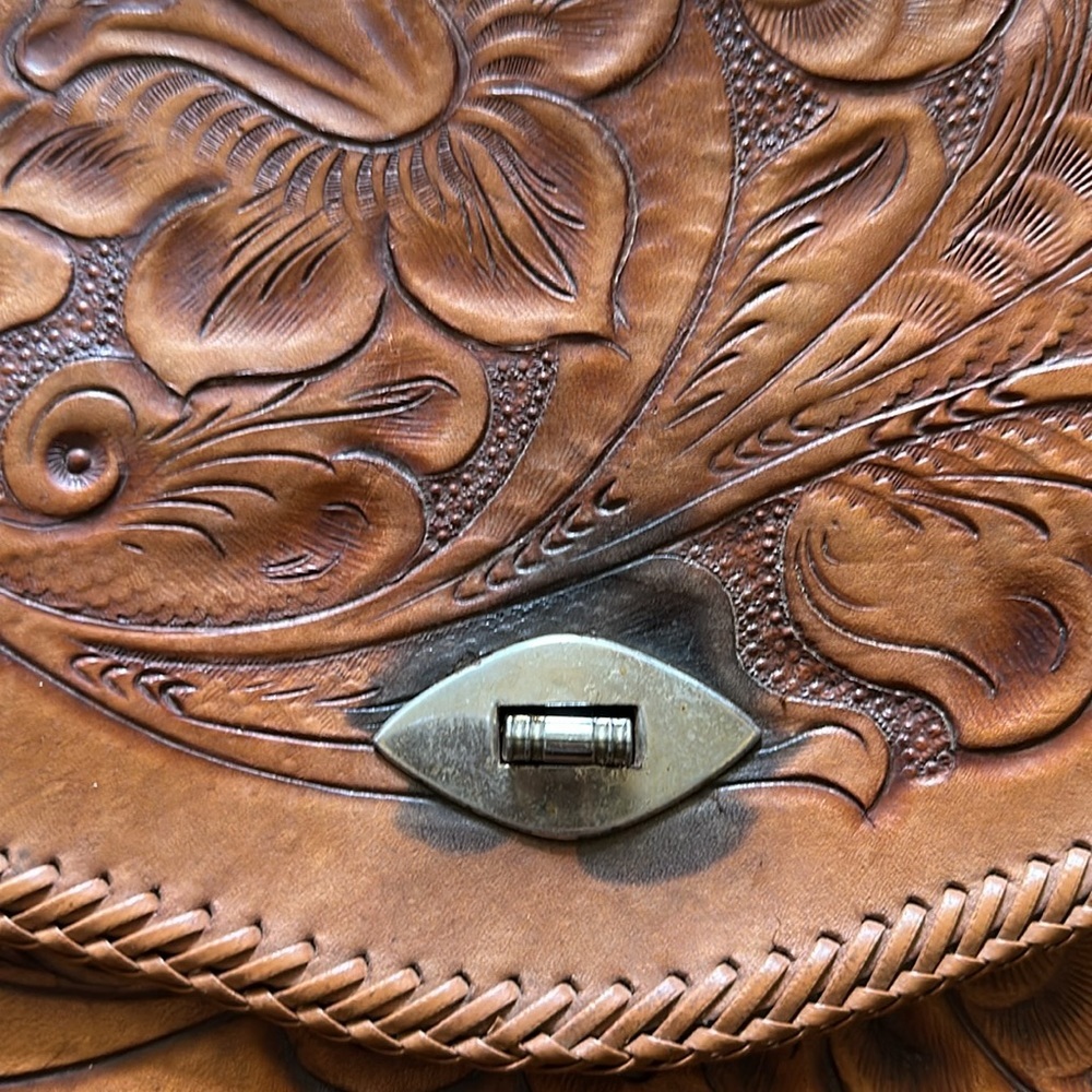 Thunderbird VINTAGE Hand Tooled Western Bag NWT - Picture 13 of 15